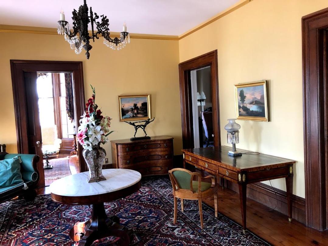 Halfmoon Oakcliff Bed And Breakfast المظهر الخارجي الصورة