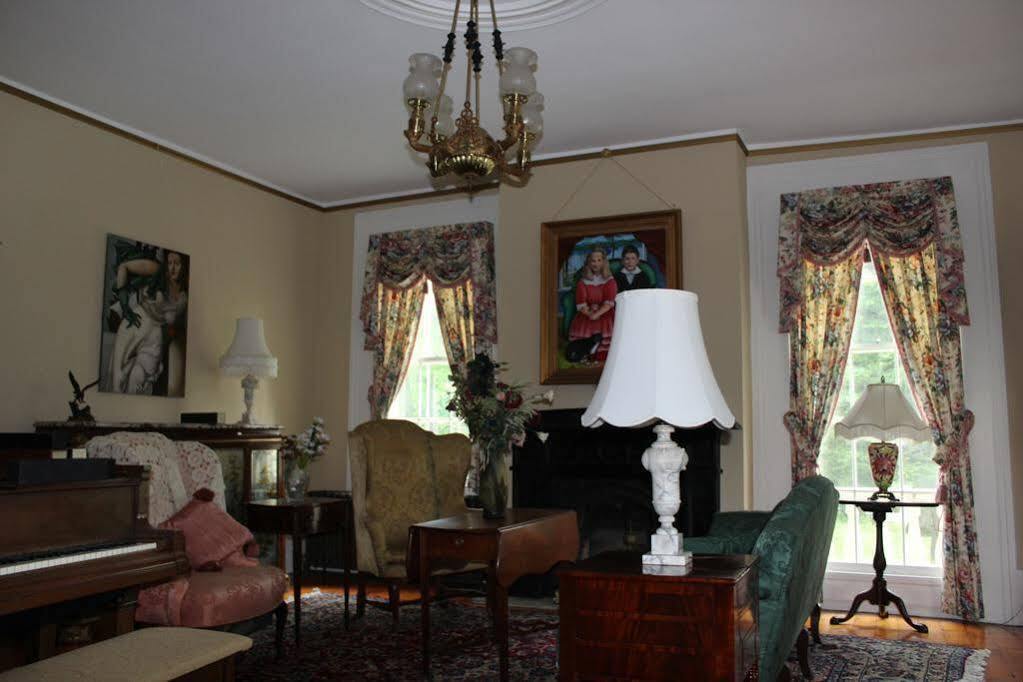 Halfmoon Oakcliff Bed And Breakfast المظهر الخارجي الصورة